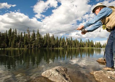 fishing-trip-wyoming-mountains